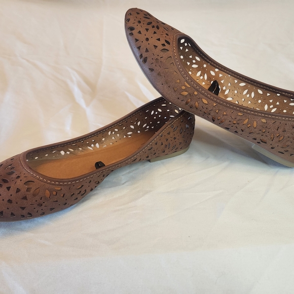 Self Esteem shoes. Brown Flats. Women's size 8 - Picture 4 of 6